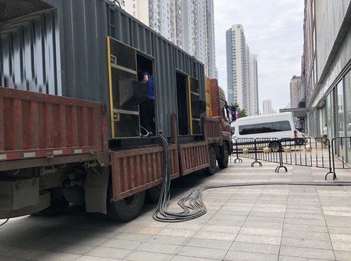 抚松柴油发电机空气滤清器在不同季节的更换周期是否有差异？