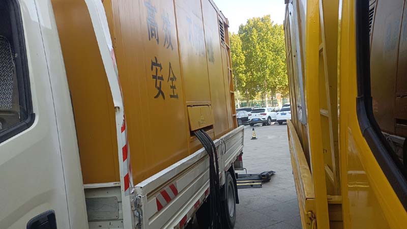 抚松如何判断柴油发电机组和UPS电源的切换时间是否符合要求？